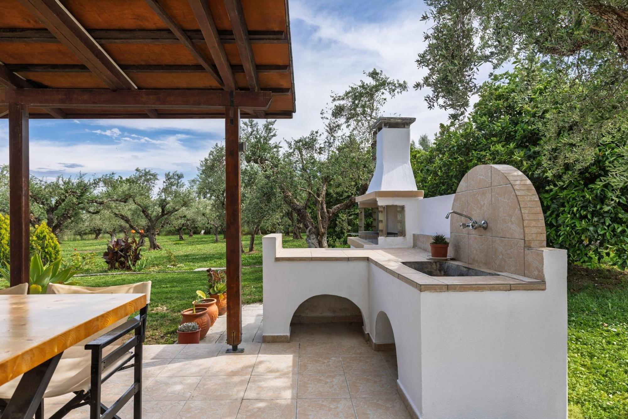 Villa Lola - 3 Bedrooms & Private Pool Lithakia  المظهر الخارجي الصورة