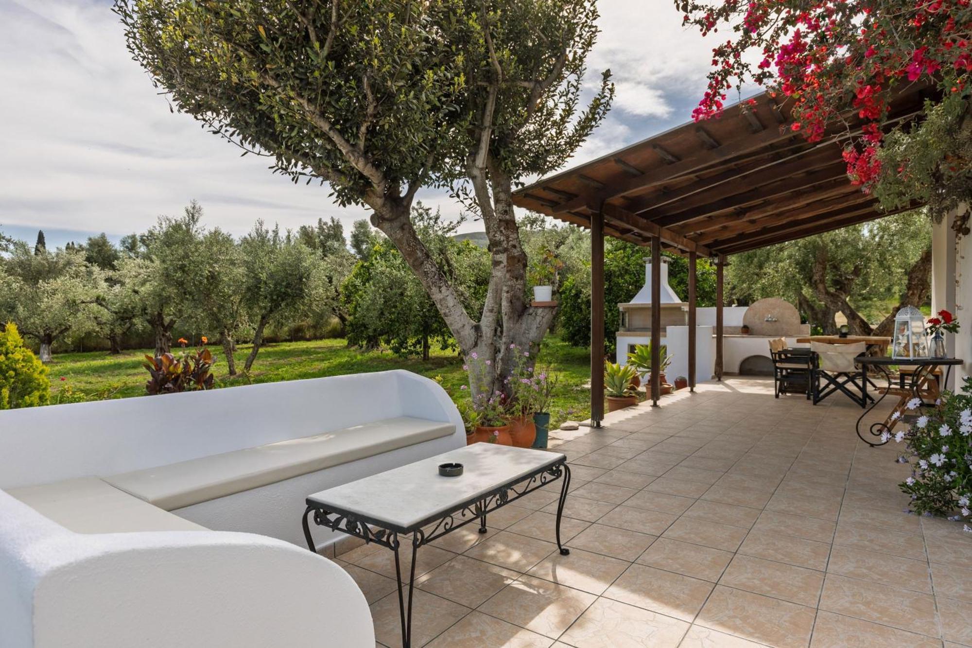 Villa Lola - 3 Bedrooms & Private Pool Lithakia  المظهر الخارجي الصورة