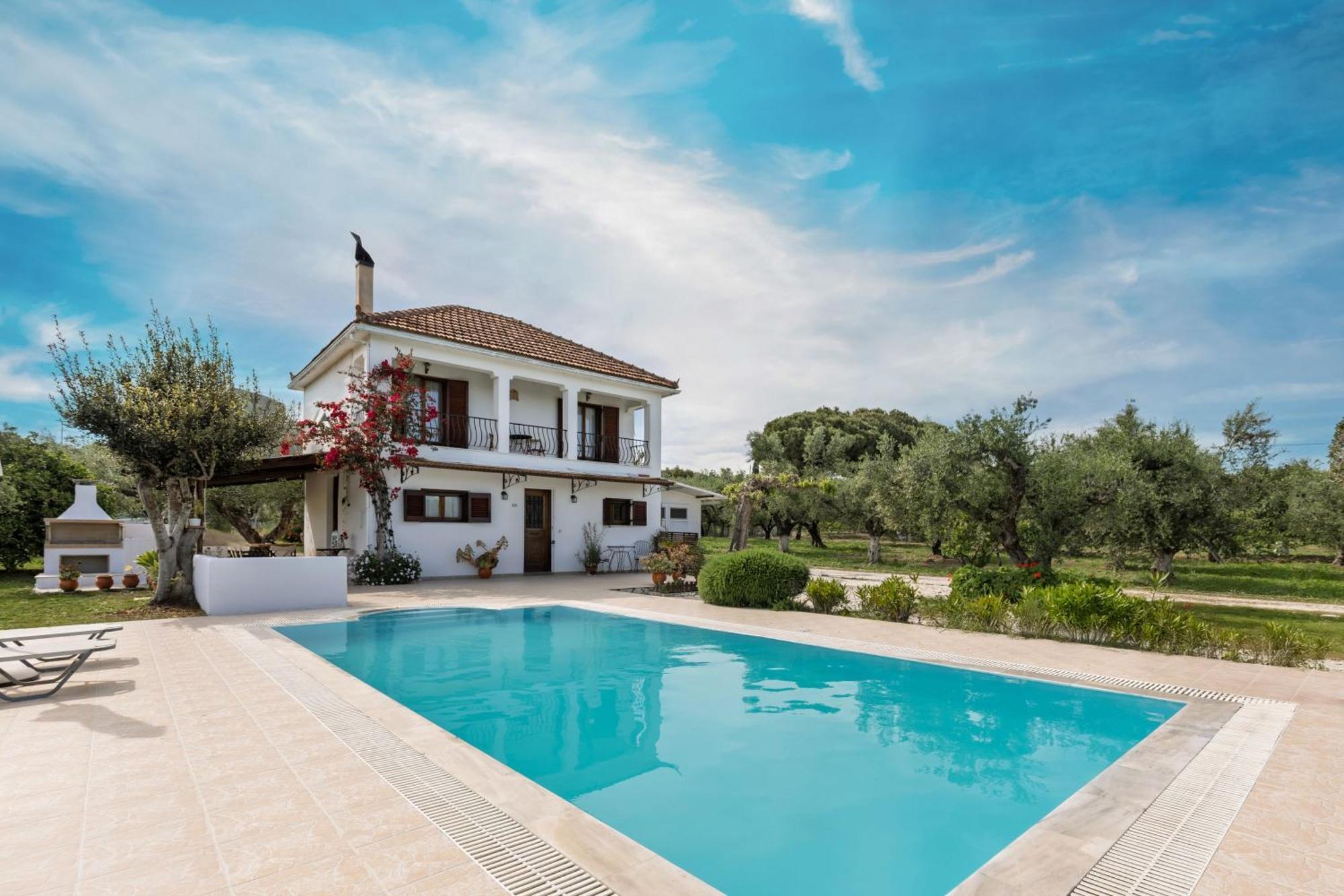 Villa Lola - 3 Bedrooms & Private Pool Lithakia  المظهر الخارجي الصورة