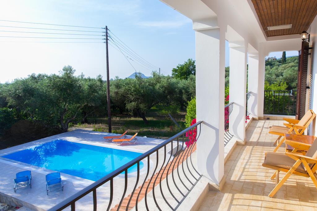 Villa Lola - 3 Bedrooms & Private Pool Lithakia  المظهر الخارجي الصورة