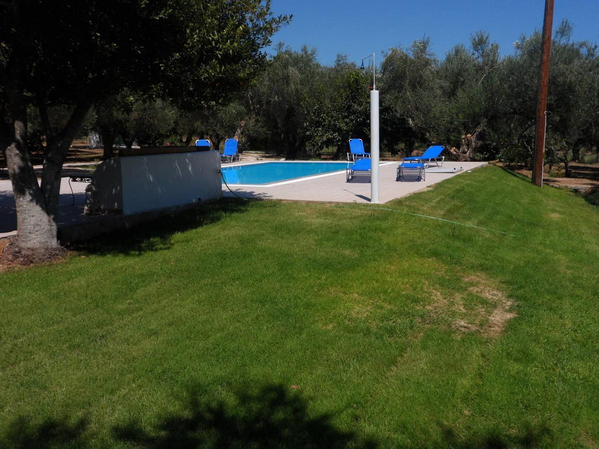 Villa Lola - 3 Bedrooms & Private Pool Lithakia  المظهر الخارجي الصورة